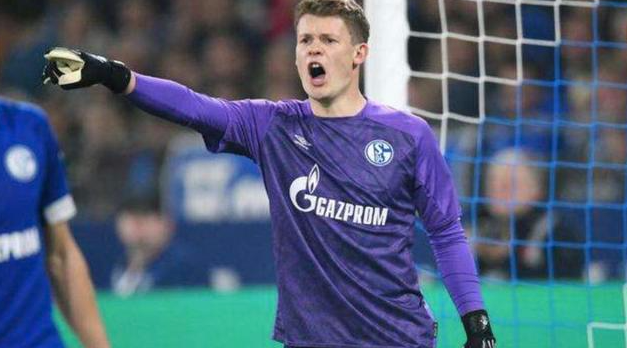 萨索洛进攻多点开花,团队配合缔造精彩胜利